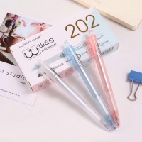 小商品里的大學(xué)問 義烏市萬幫文具廠的文具之道